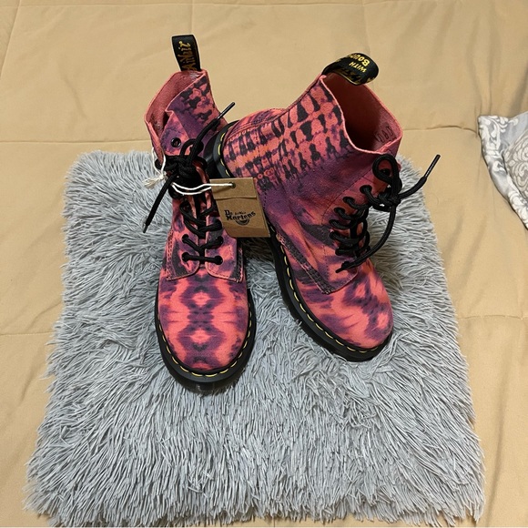 🌈 SOLD Amazing colorful suede Dr Martens - Picture 12 of 12